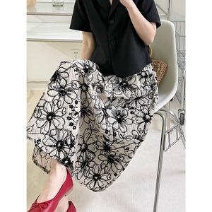 モノトーン 花柄ロングスカート 10011