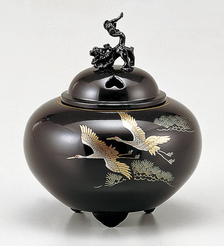 平丸獅子蓋香炉 双鶴蒔絵 能作吉秀作 | 株式会社竹中銅器
