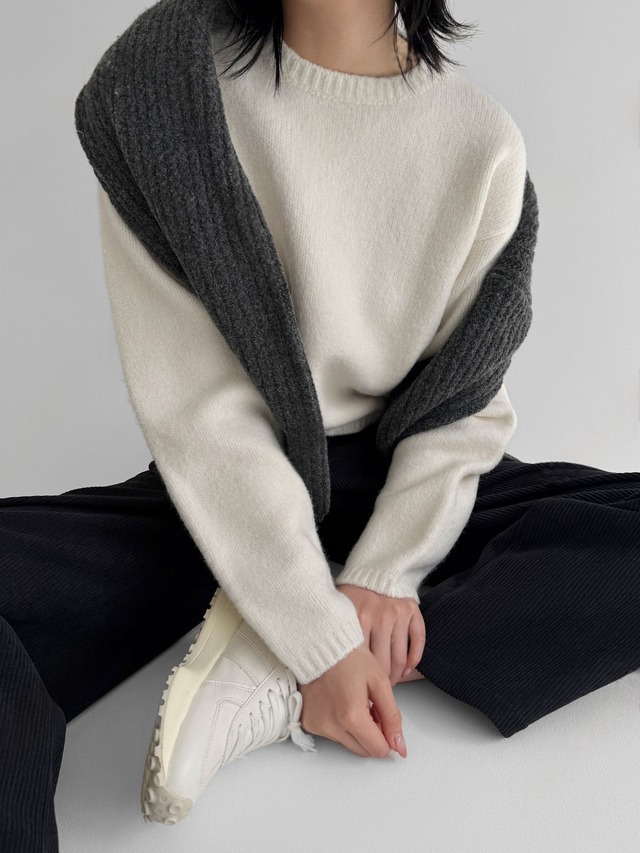 Soft Crew Neck Knit
