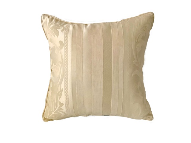 クッションカバー  Nadia