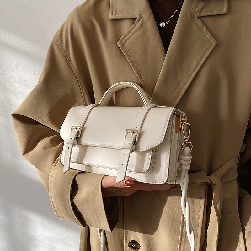 スタイル スクウェア メッセンジャーバッグ Tiancai_Wing_Bag30328448702