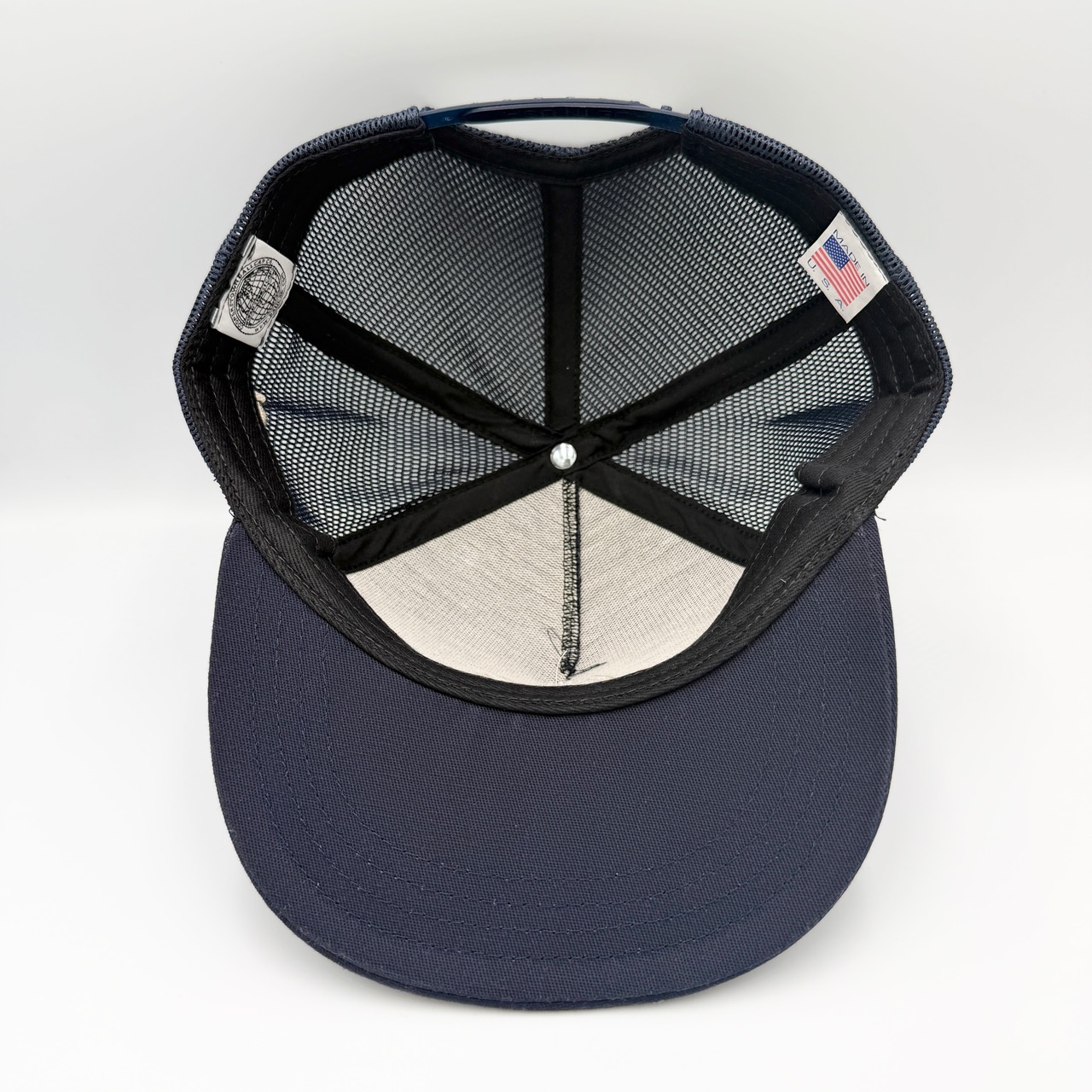 【gifthat別注】Coopers Town Chain Stitch Logo Mesh Cap