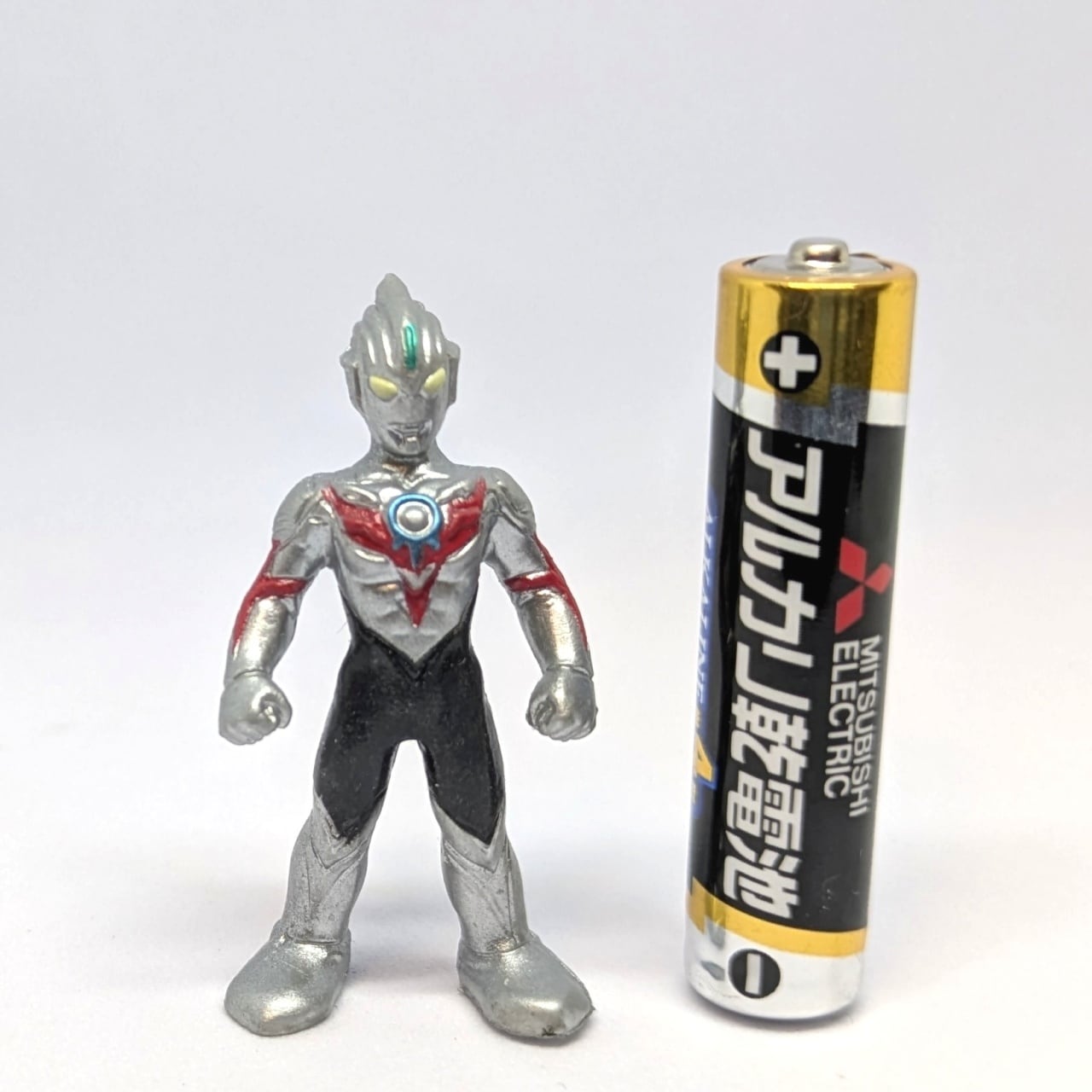 びっくら？たまご 戦え！ウルトラヒーロー入浴剤 ウルトラマンオーブ