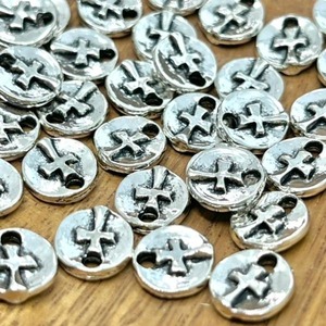 【4個】ラウンドクロスミニチャーム