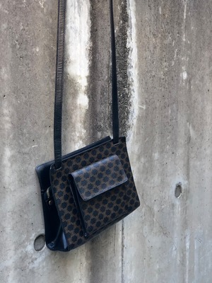 CELINE セリーヌ　マカダム　PVC×レザー　フロントポケット　ミニバッグ　ポシェット　ショルダーバッグ　ブラック　vintage　ヴィンテージ　オールドセリーヌ　supsip