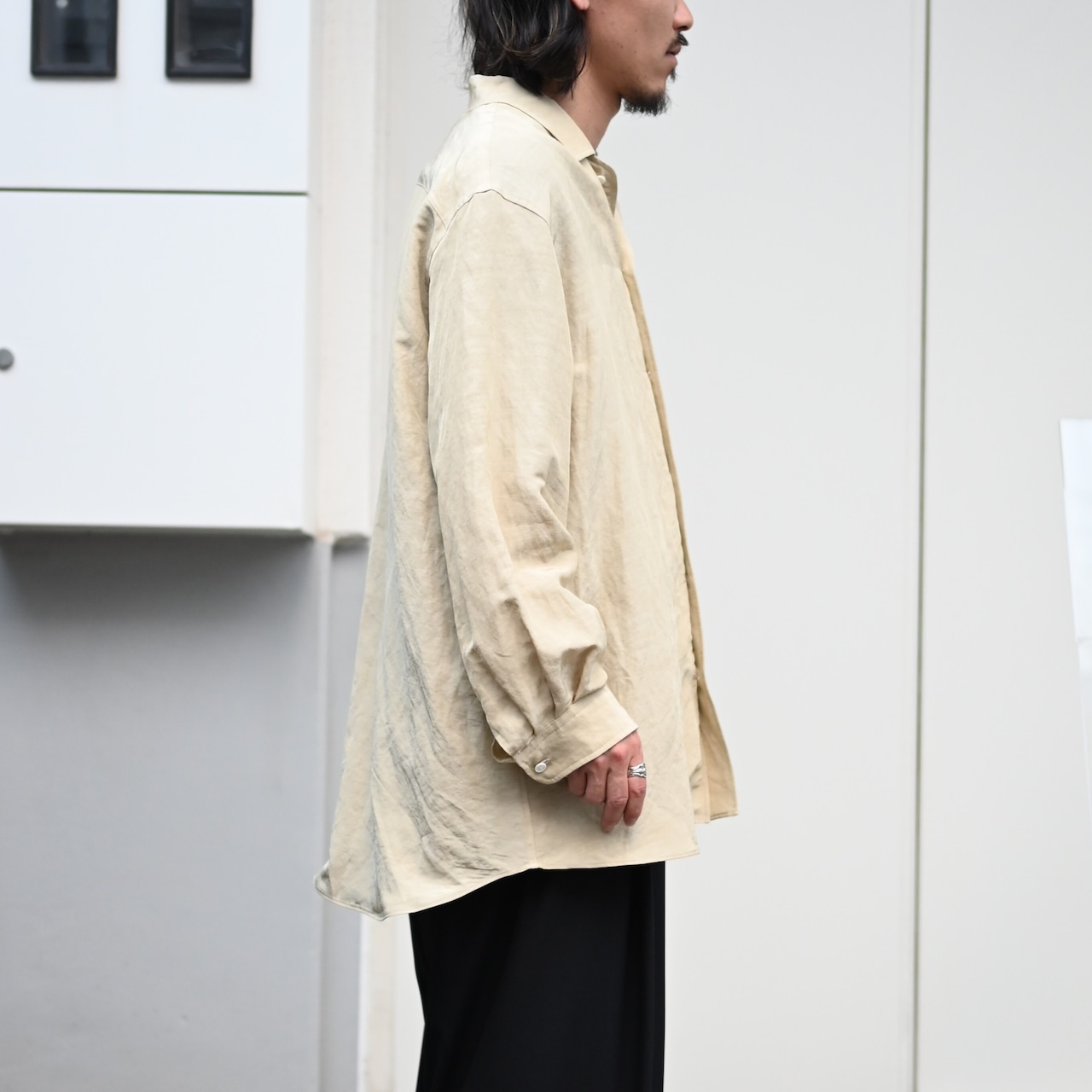 Nonnotte / Calm Oversized Open Collar Shirt