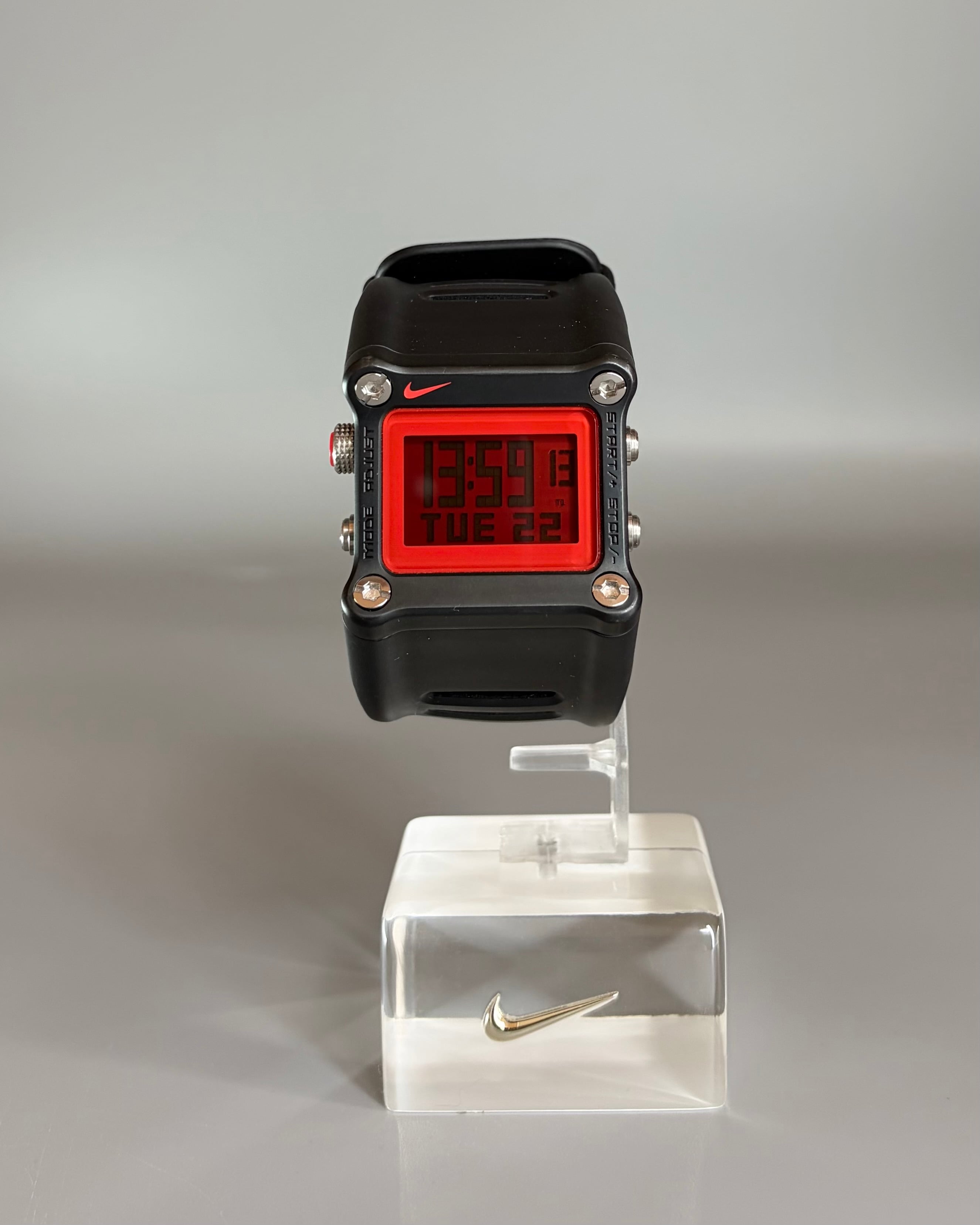 VINTAGE NIKE WATCH | GOOD ARCHIVE