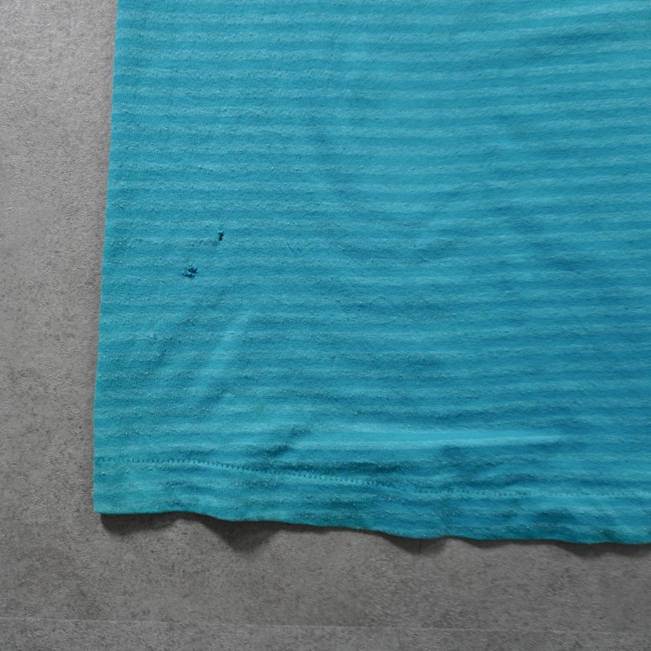 90s FRUIT OF THE LOOM Shadow Stripe TEE "made in USA" Teal L 古着 - 9