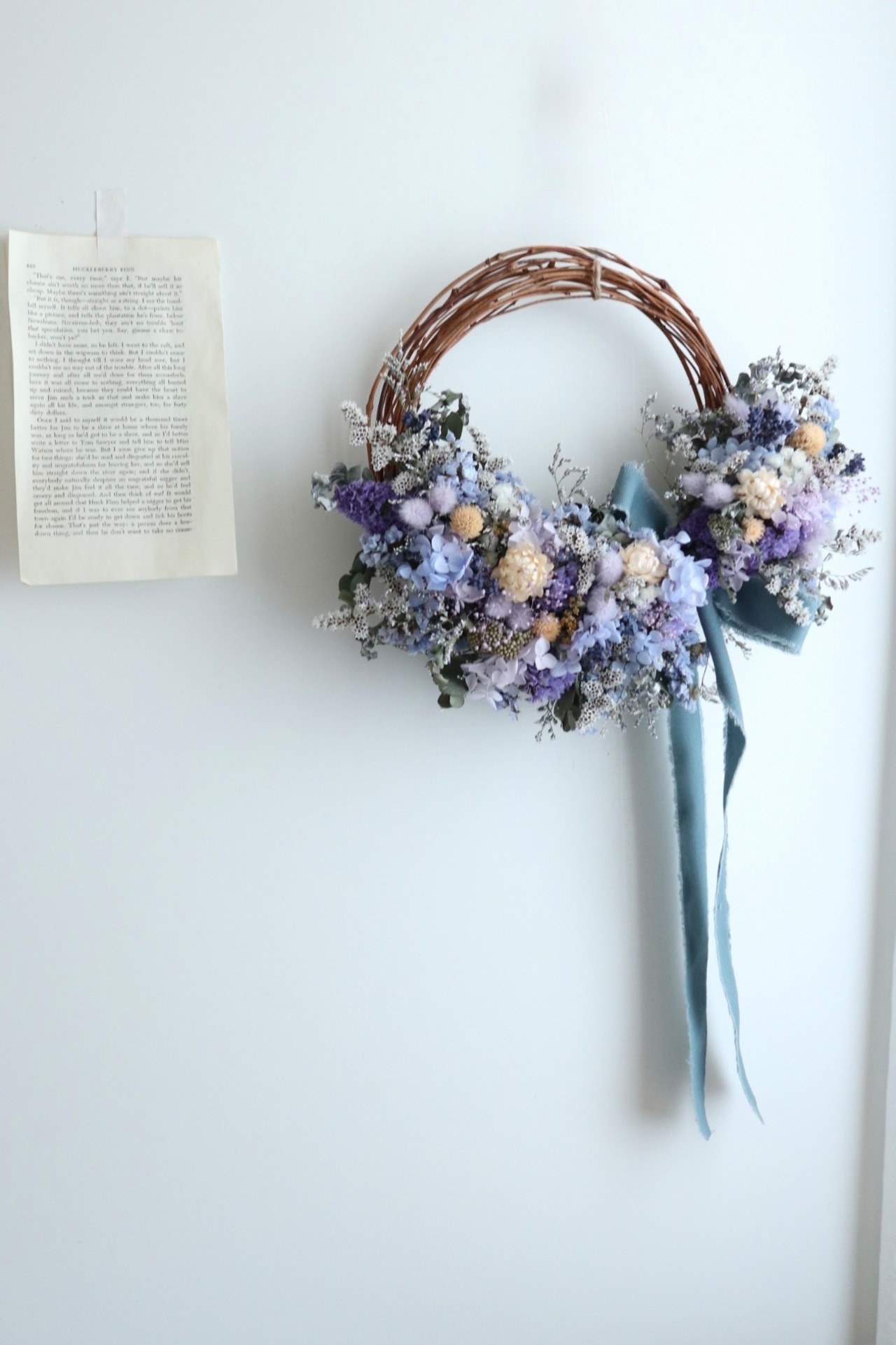 half  wreathe blue