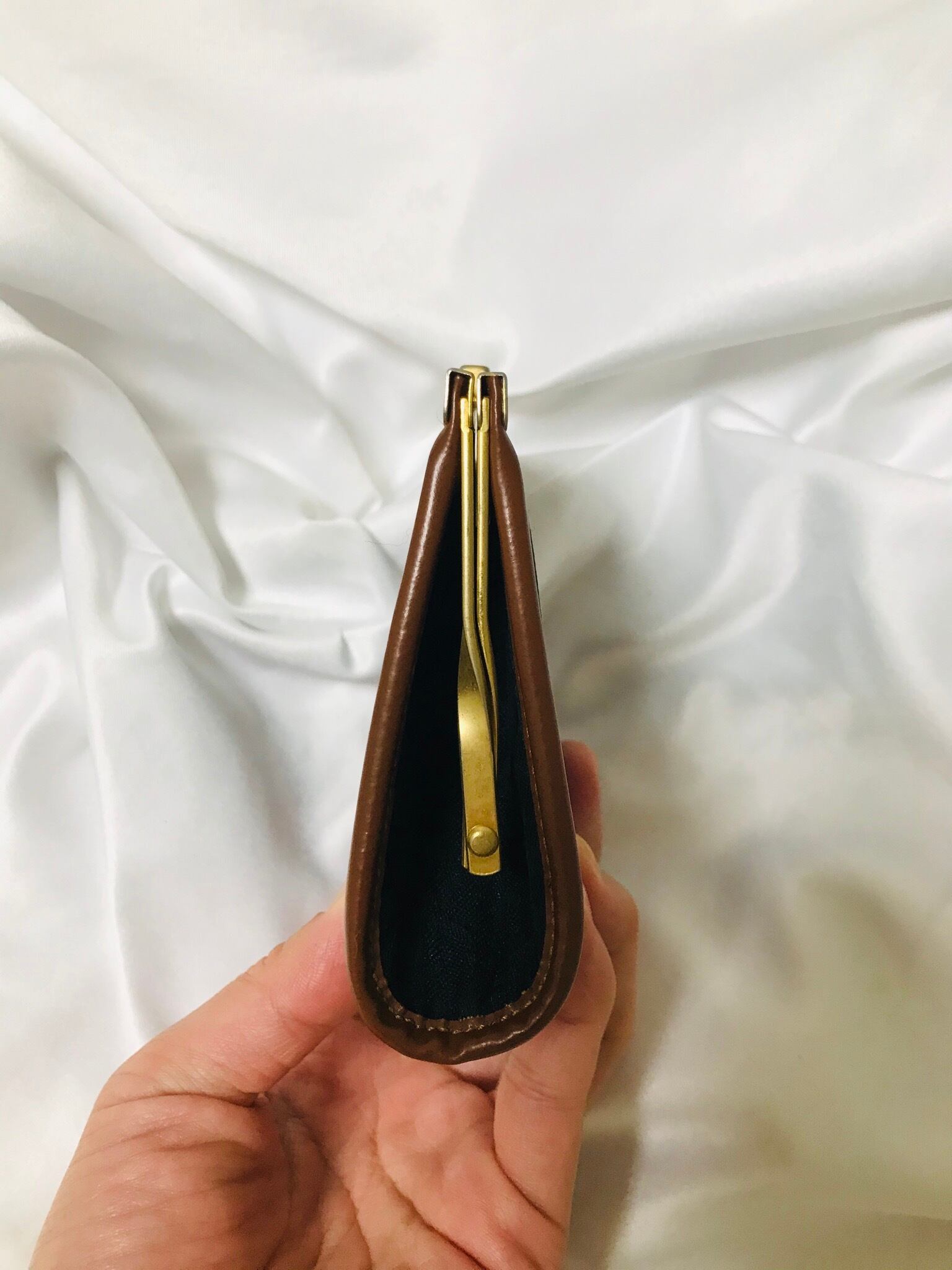 351722463520acfd85a7ed2bd43436  