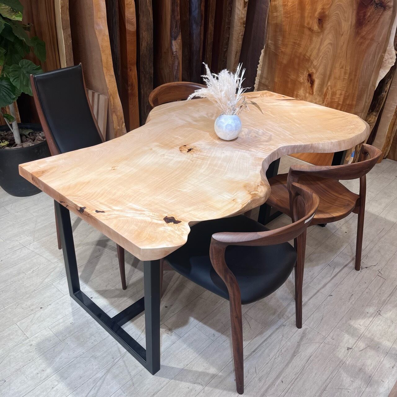 栃(トチ)_1600×720-600×50_浅草本店_テーブル天板/一枚板 242250 t001