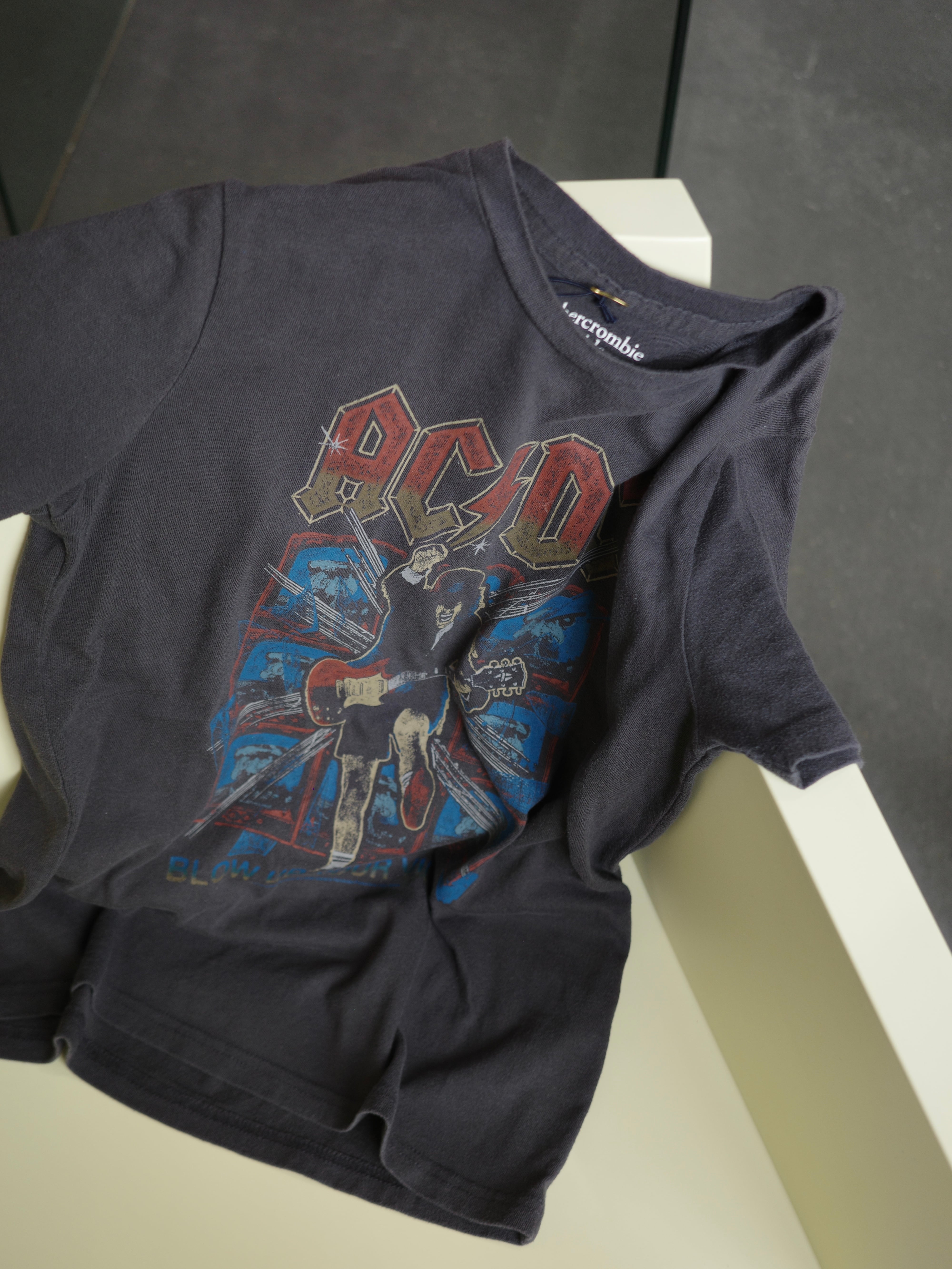 <vintage>”ACDC” sumikuro TShirt