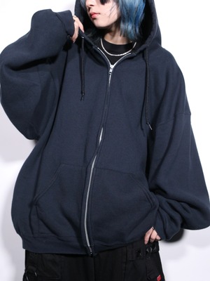 "刺繍" back design over silhouette zip-up hoodie