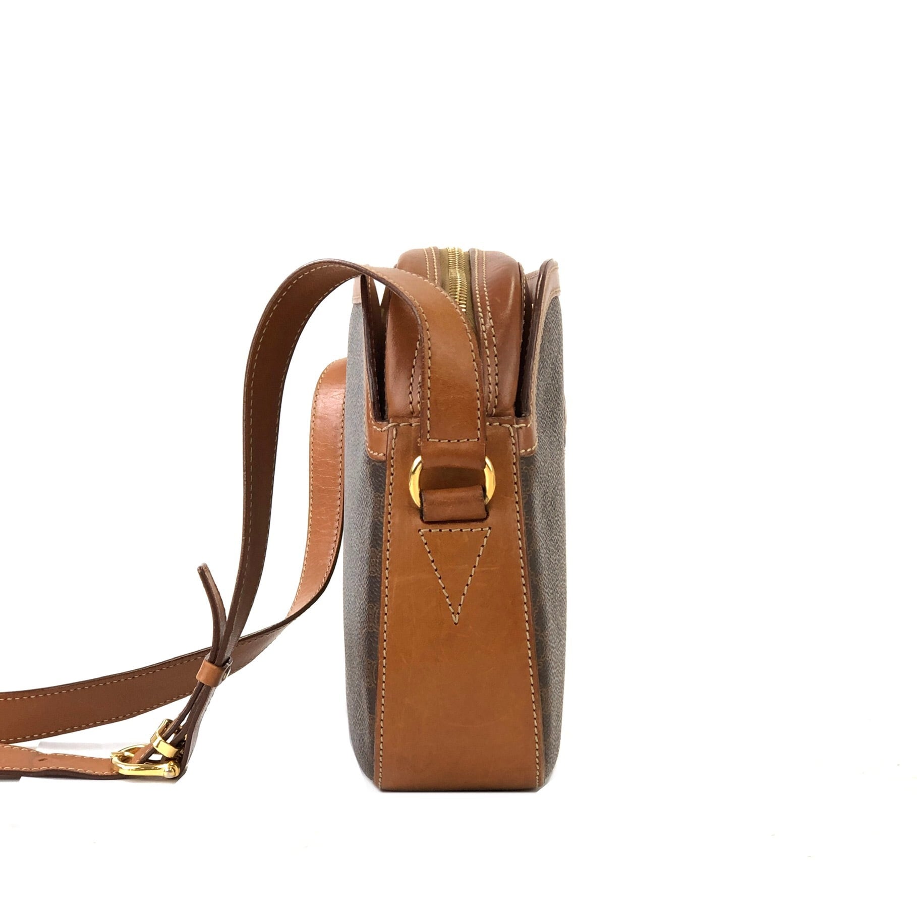 CELINE セリーヌ マカダム ブラゾン型押し クロスボディ CELINE セリーヌ マカダム ブラゾン型押し クロスボディ