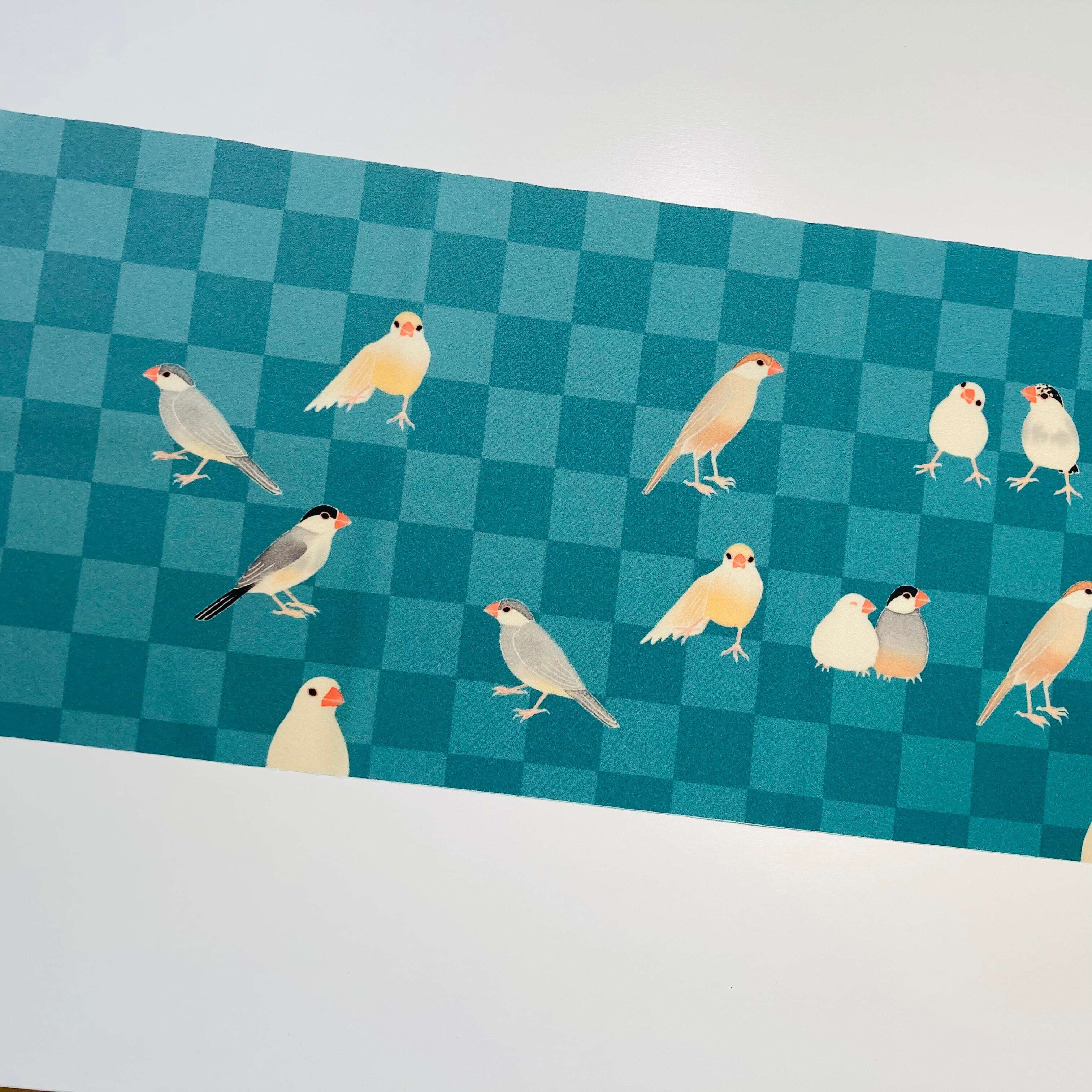some-pri 帯揚ストール「文鳥図鑑市松」青緑 | 染工房ユキヤオンライン