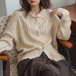 beige slim knit cardigan sweater