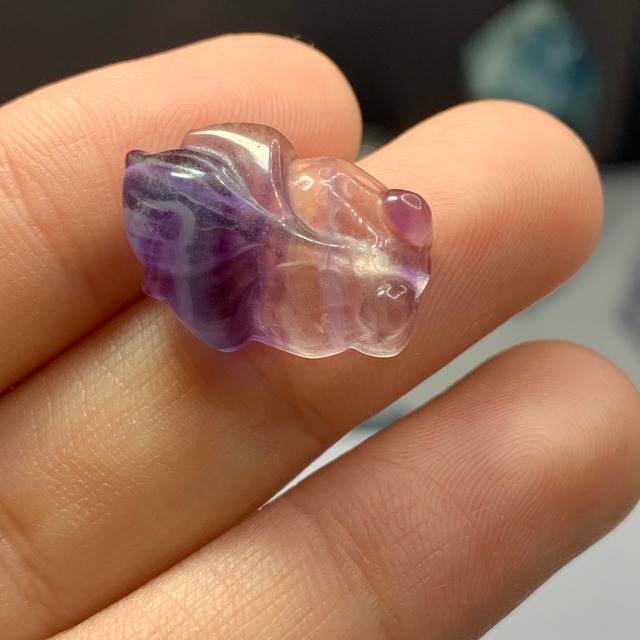 1貫通穴・金魚さんフローライトビーズ