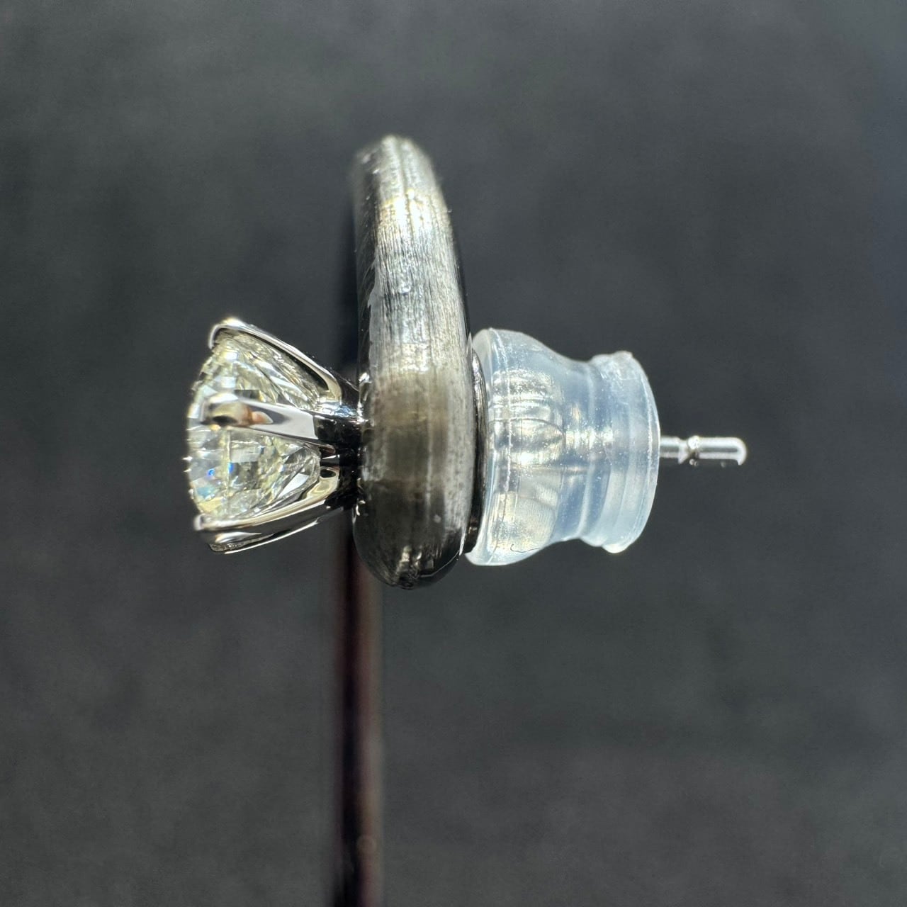 鑑別書付】Pt900 0.877ct 一粒 ダイヤモンド ピアス シンプル 6本爪