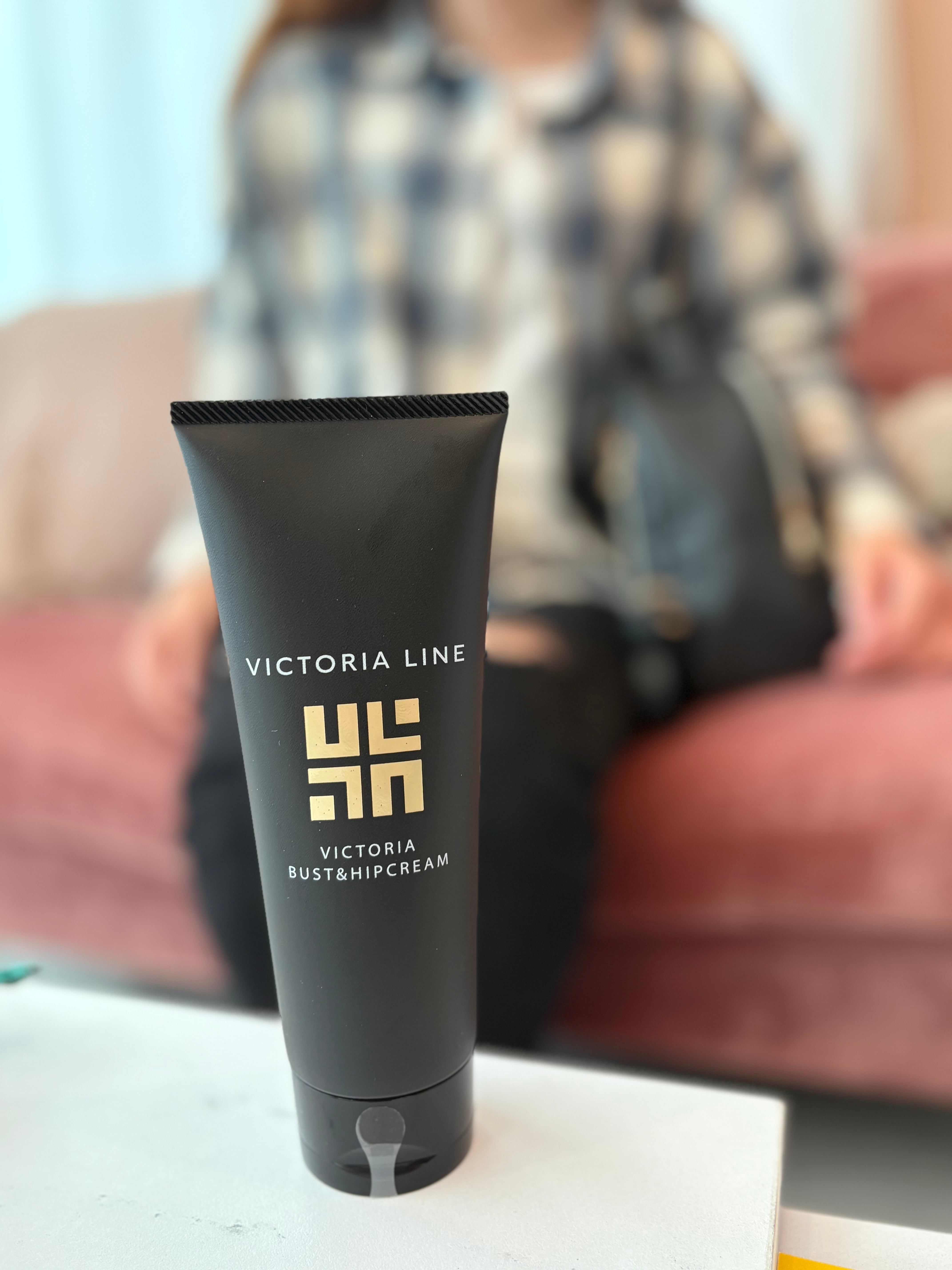 ヴィクトリアバスト＆ヒップクリーム 240ml漢方成分 | minetoo