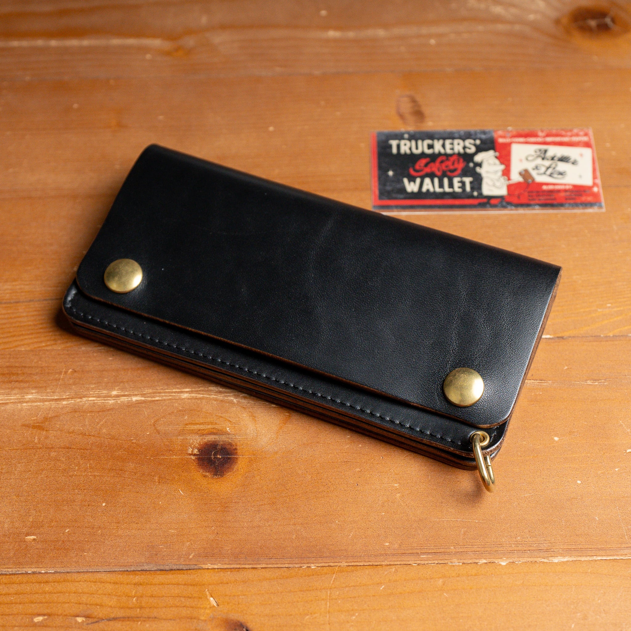 Additive and Line】Tracker Wallet TW-003 Maryam Horse Butt 2層