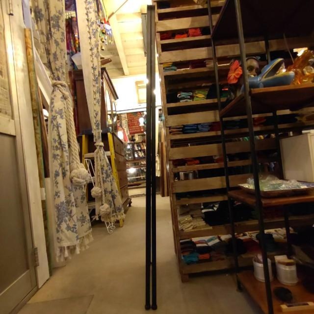 Iron Rack Stand High　Simple Stole Clothes　Bag　Storage　For gardening Exhibition Desplay shelf