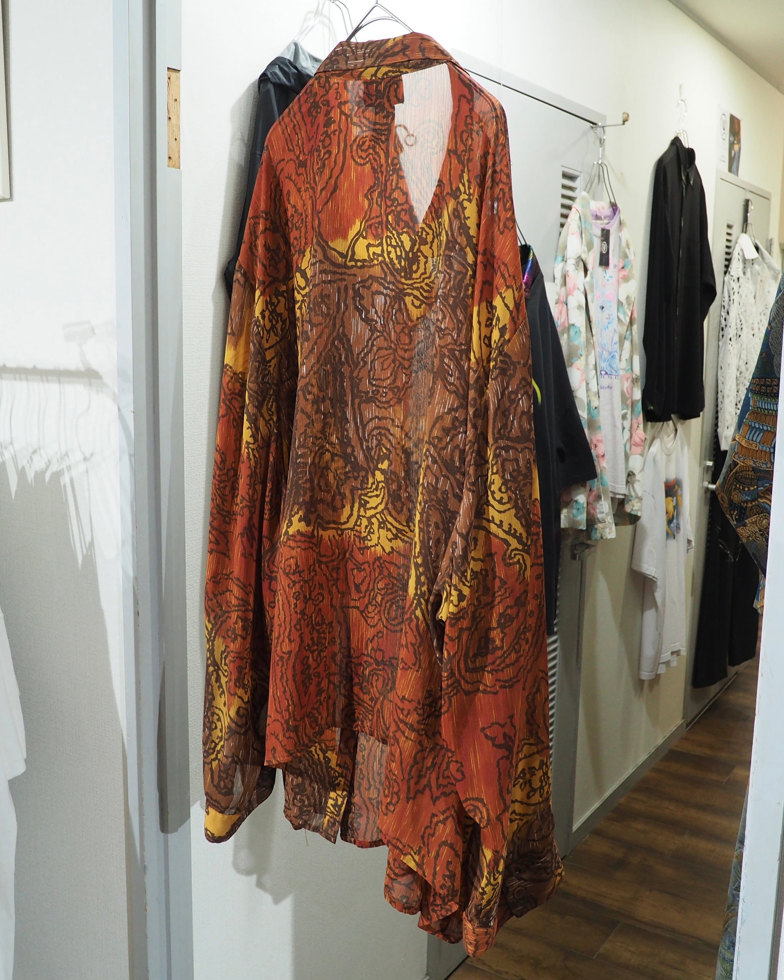 Beautiful Ethnic pleats × Sheer Design Vintage Drape Over silhouette shirt