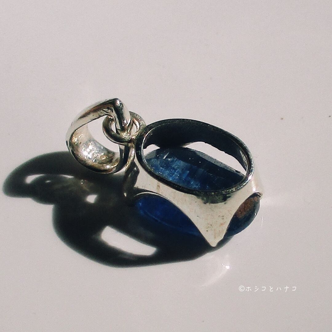 【Silver925】宝石質*カヤナイトFaciペンダント* Twinkle Petit Blue  2024年新商品