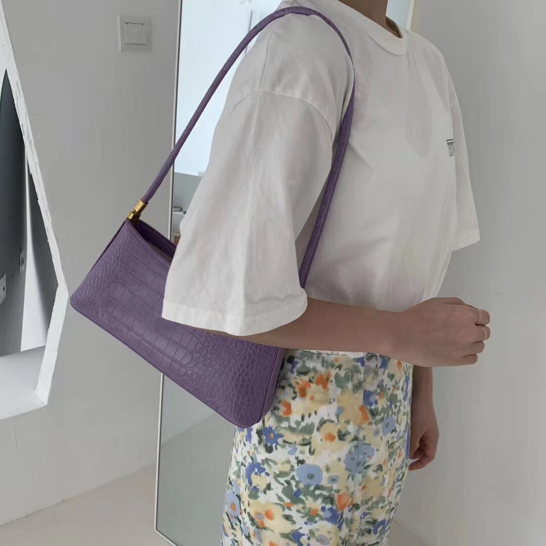 クロコ型押しミニバッグ