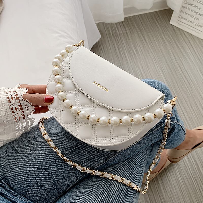 メッセンジャーバッグ女性の野生ins2020新しいトレンディなファッションチェーンメッセンジャーバッグネットレッドワンショルダーサドルバッグ Tiancai_Wing_Bag6950399