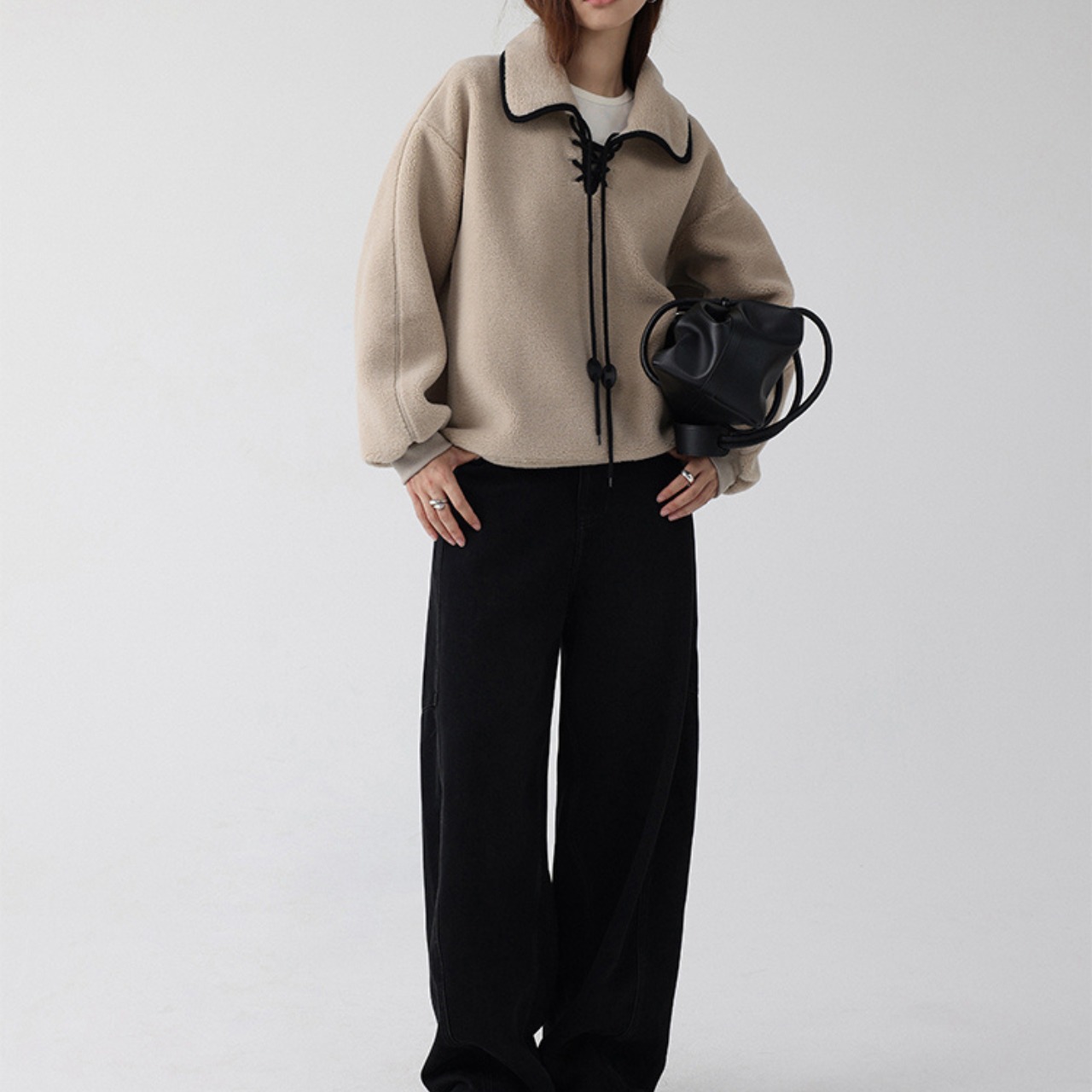 Lace-Up Fleece Pullover T3971