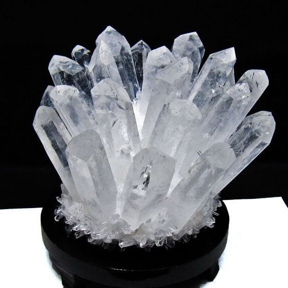 1.5Kg 水晶 クラスター 水晶 原石 台座付属 一点物 182-8381