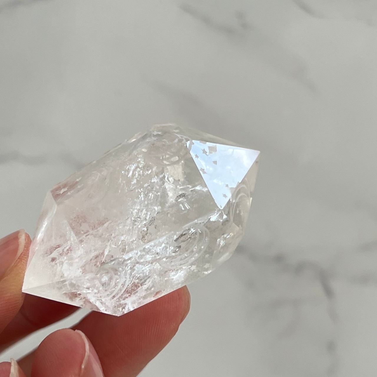 クリアクォーツダブルポイント＊月と星のカービング＊天然石インテリア＊ダブルターミネーテッド＊置き物＊DT2