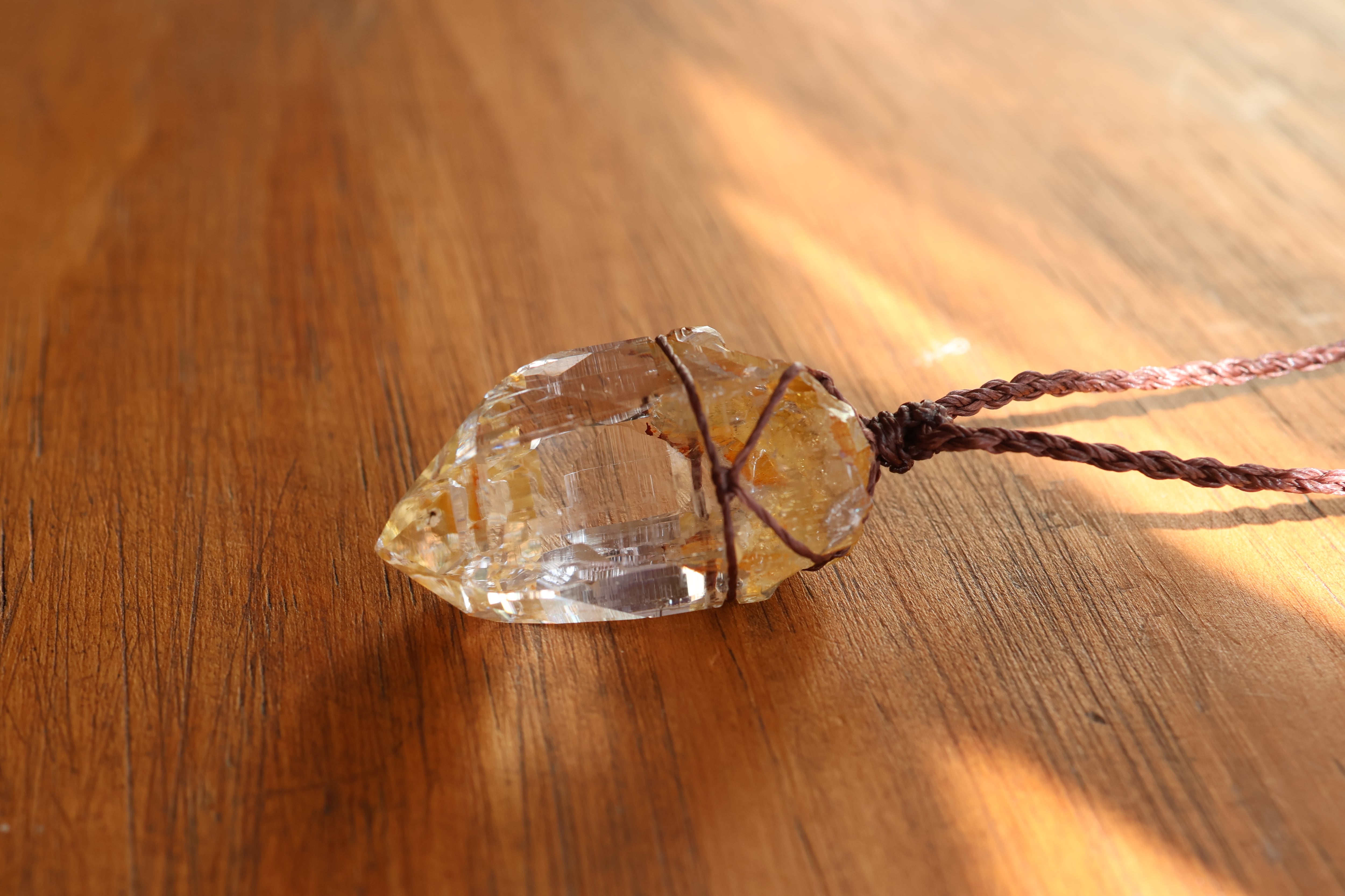 ヒマラヤ水晶ネックレス ガネーシュヒマール産 | 石垣島の夜光貝