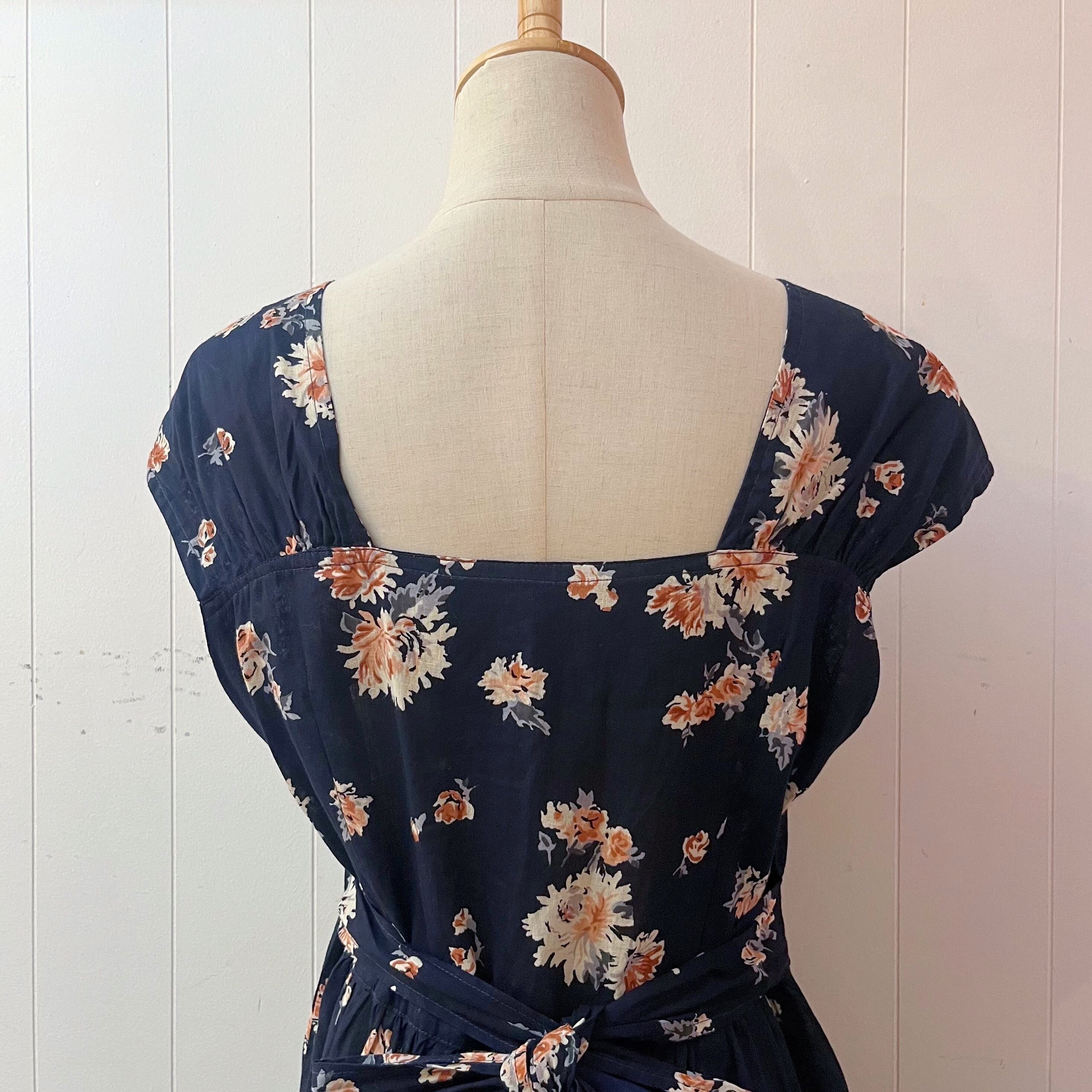 wood button flower jumper skirt