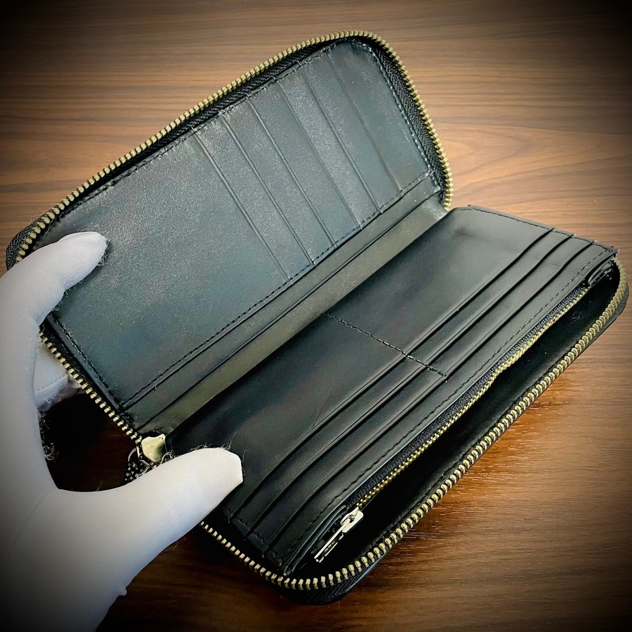 入手困難】ガルーシャ長財布 スティングレイ 革財布 ガルーシャ エイ革  