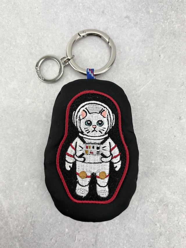 刺繍ワッペン付きポーチチャーム