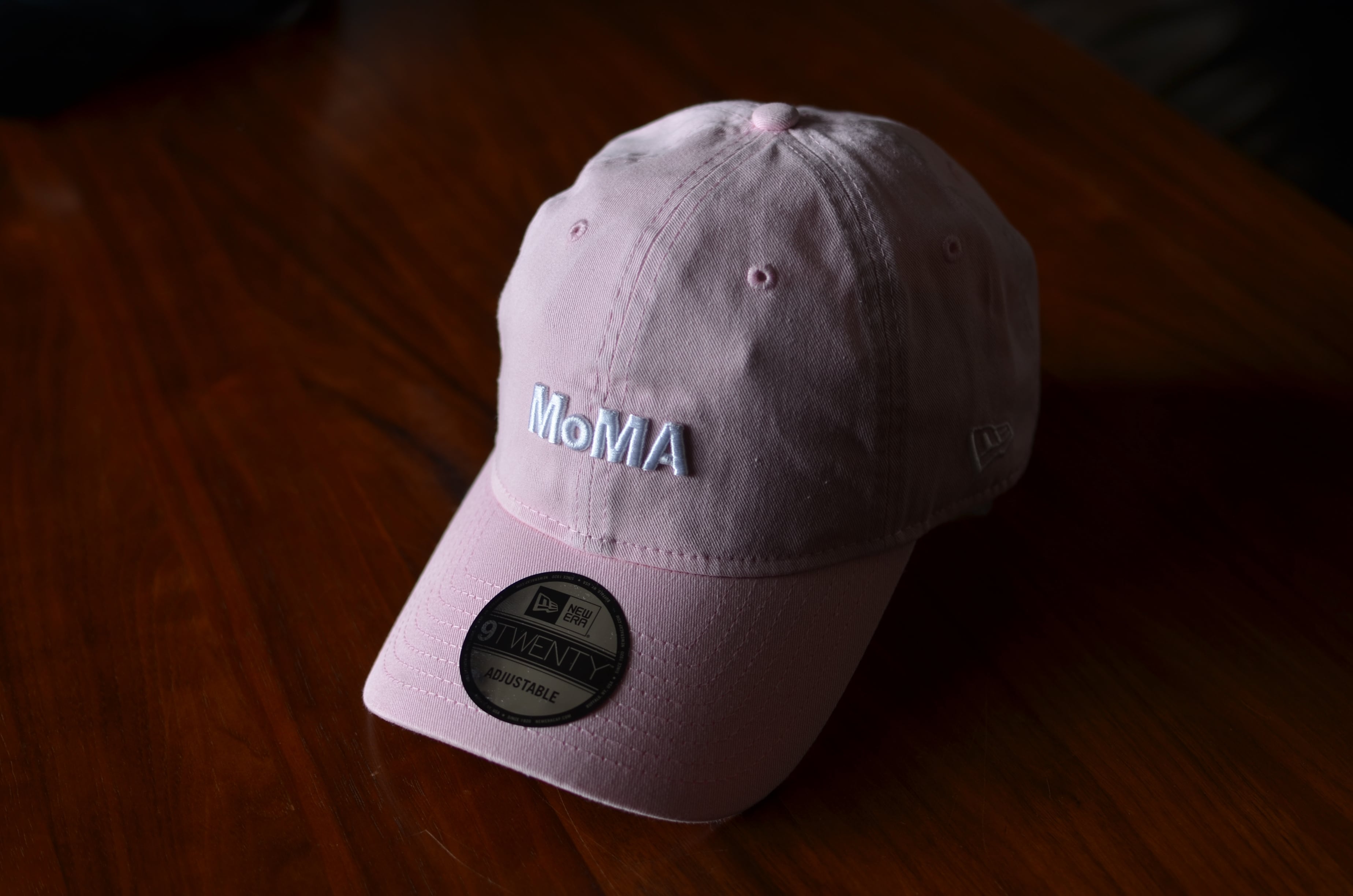 MOMAロゴCAP （pink) プレゼント付き | CHIPS