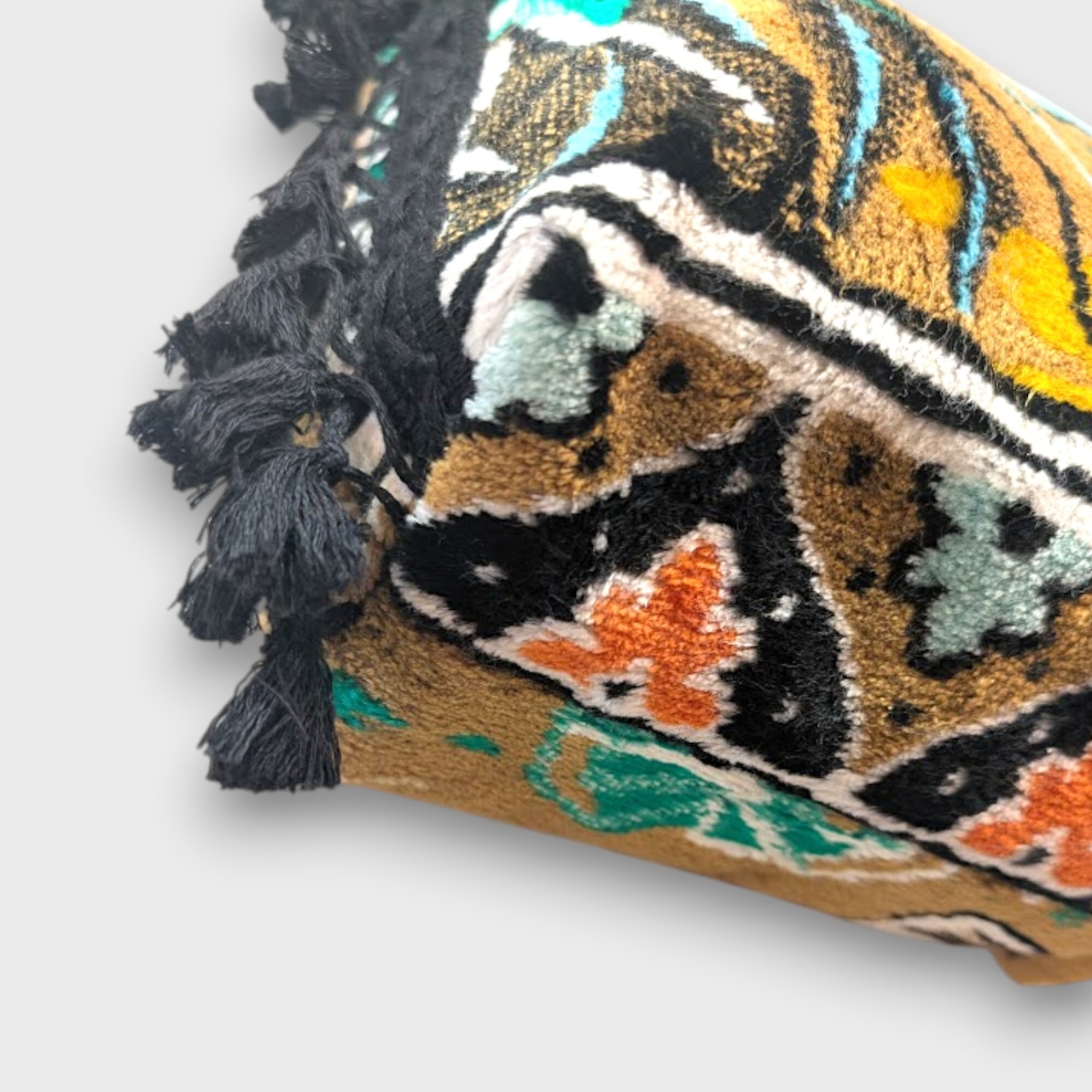 Vintage Tapestry Side Tassel Bag – (Horse Tail)