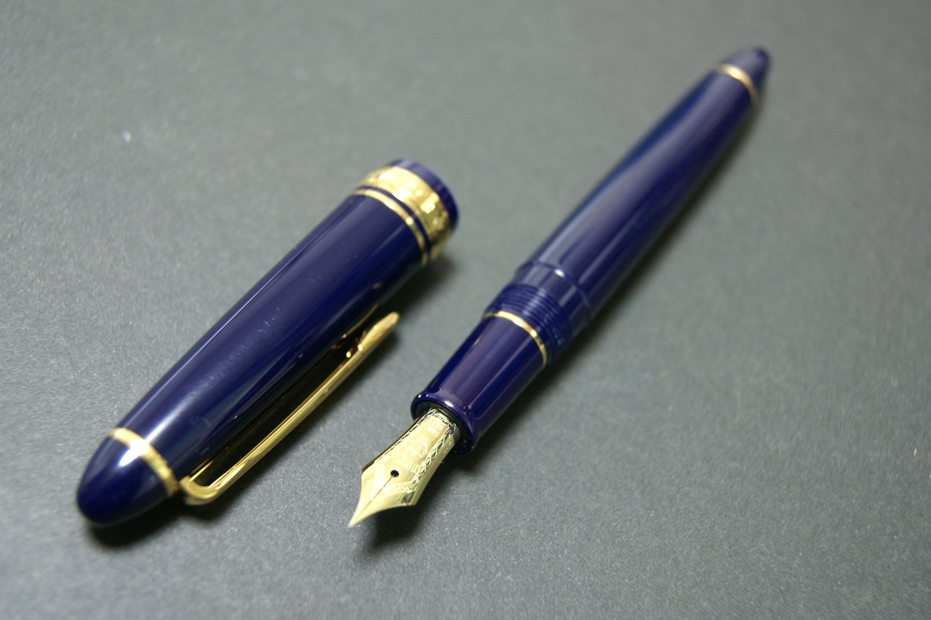 セーラー万年筆 プロフィット スタンダード ブルー　SAILOR PROFIT BLUE　（細字）　14K　　　　　01171