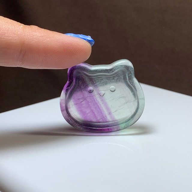 8.可愛い猫顔☆フローライト猫皿