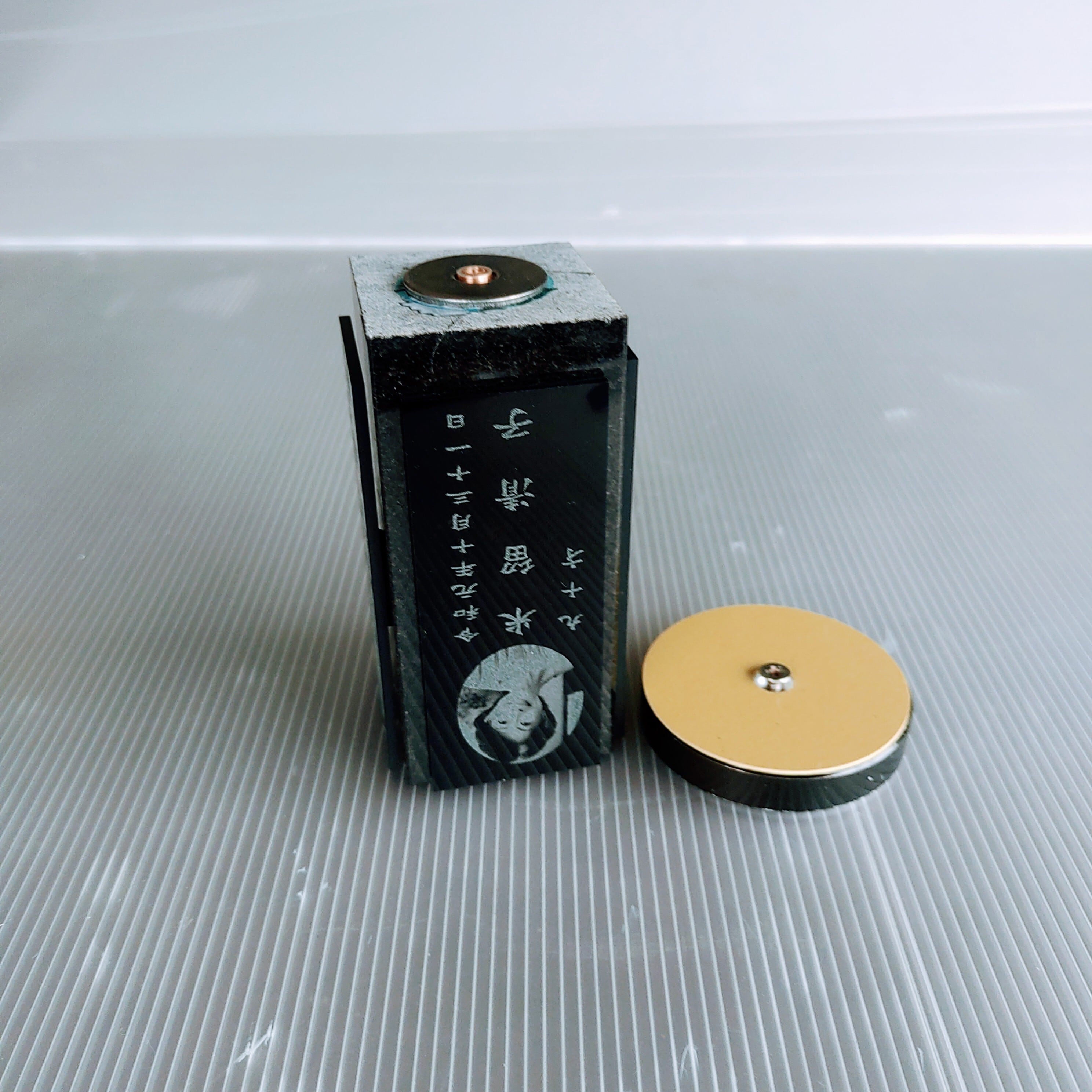 回転位牌　４人用悠想天回　4R50A黒　4名様分