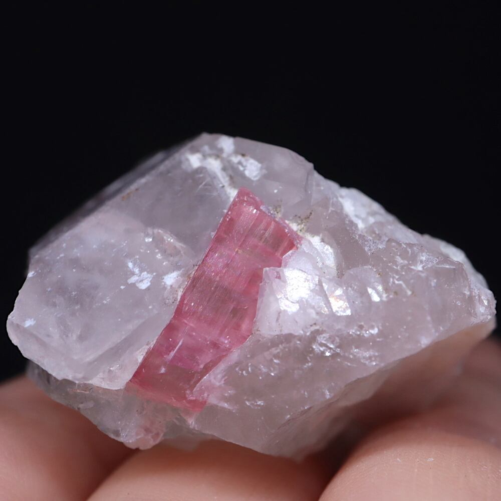 ピンクトルマリン　原石　鑑賞石　石　置物　オブジェ　インテリア　トルマリン ピンクトルマリン原石鑑賞石石置物オブジェインテリアトルマリン