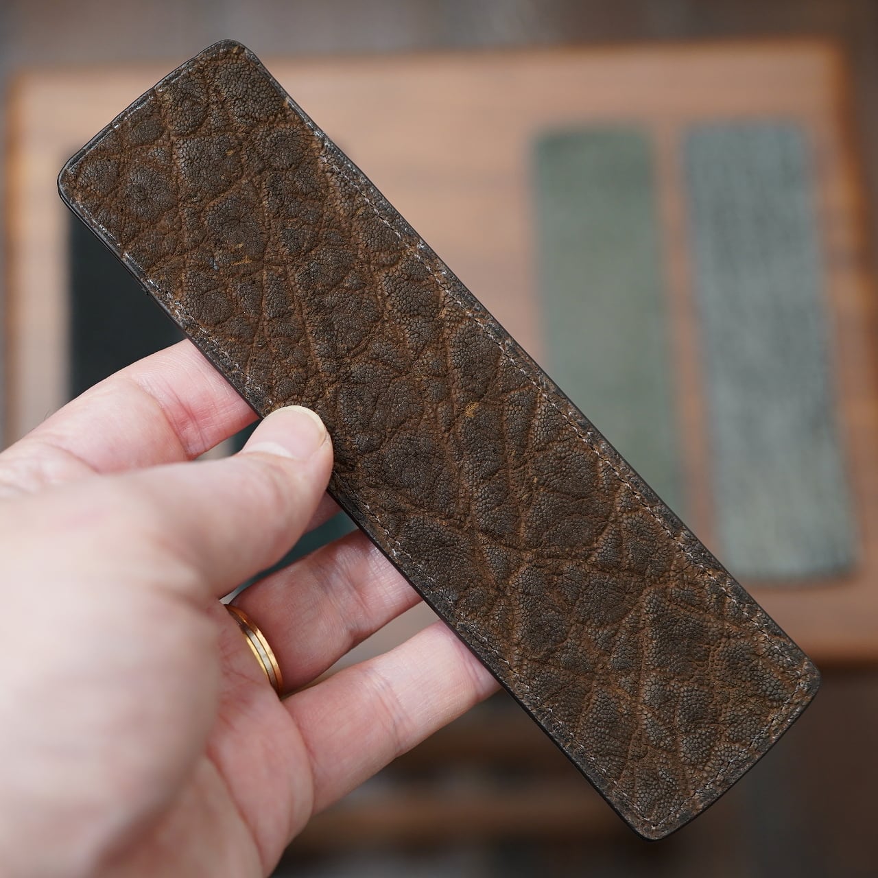 カンダミサコ 平型1本挿しペンシース エレファント（内装