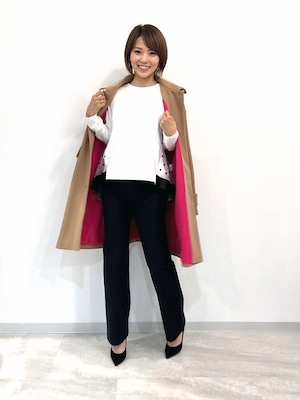 センタープレスフレアパンツ