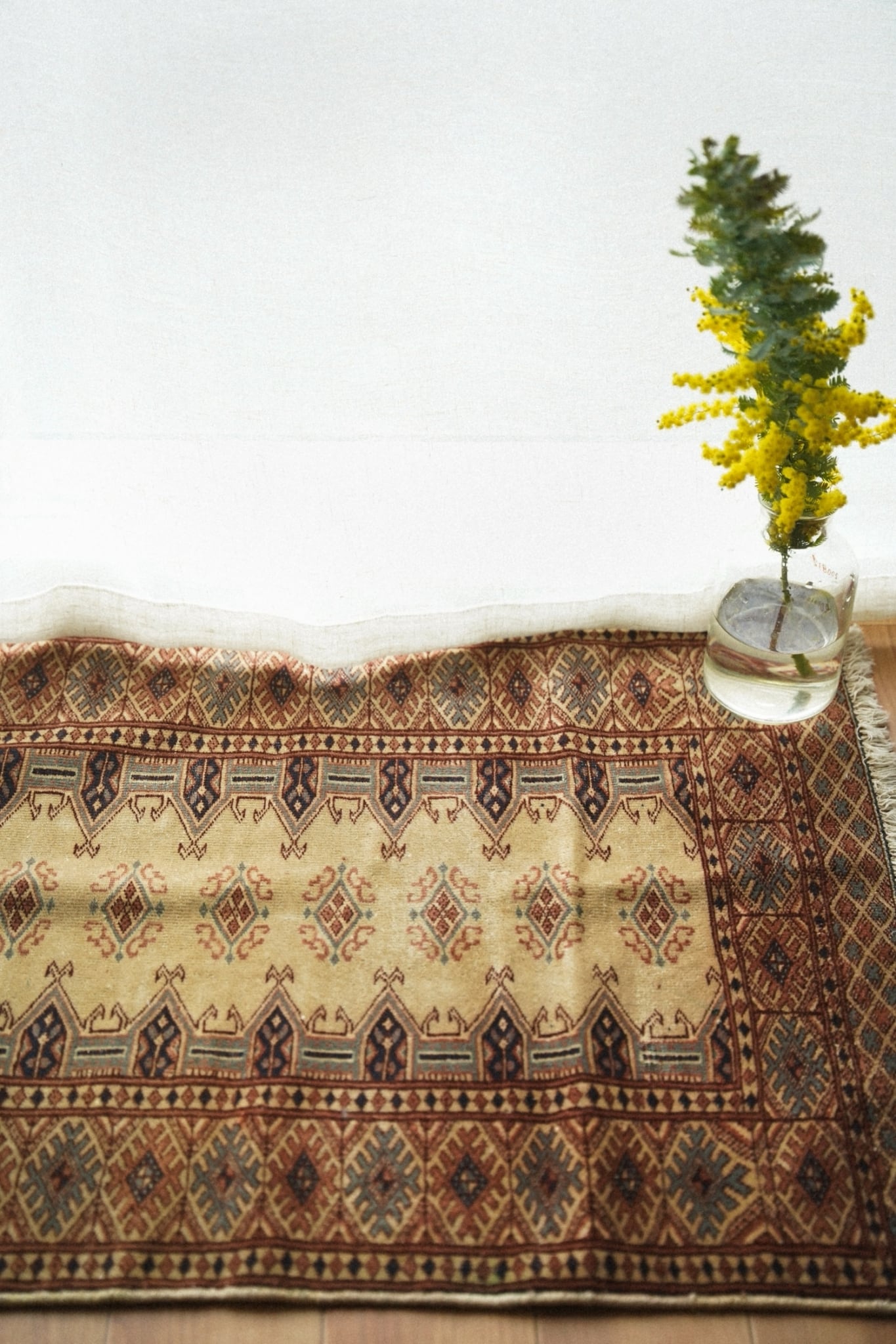 1581-Vintage Pakistan rug