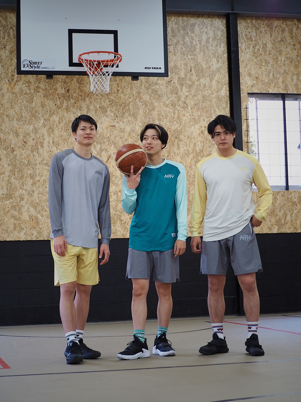 NEW NTHLONGTEE“2TONE” color Darkgray×Gray - 10