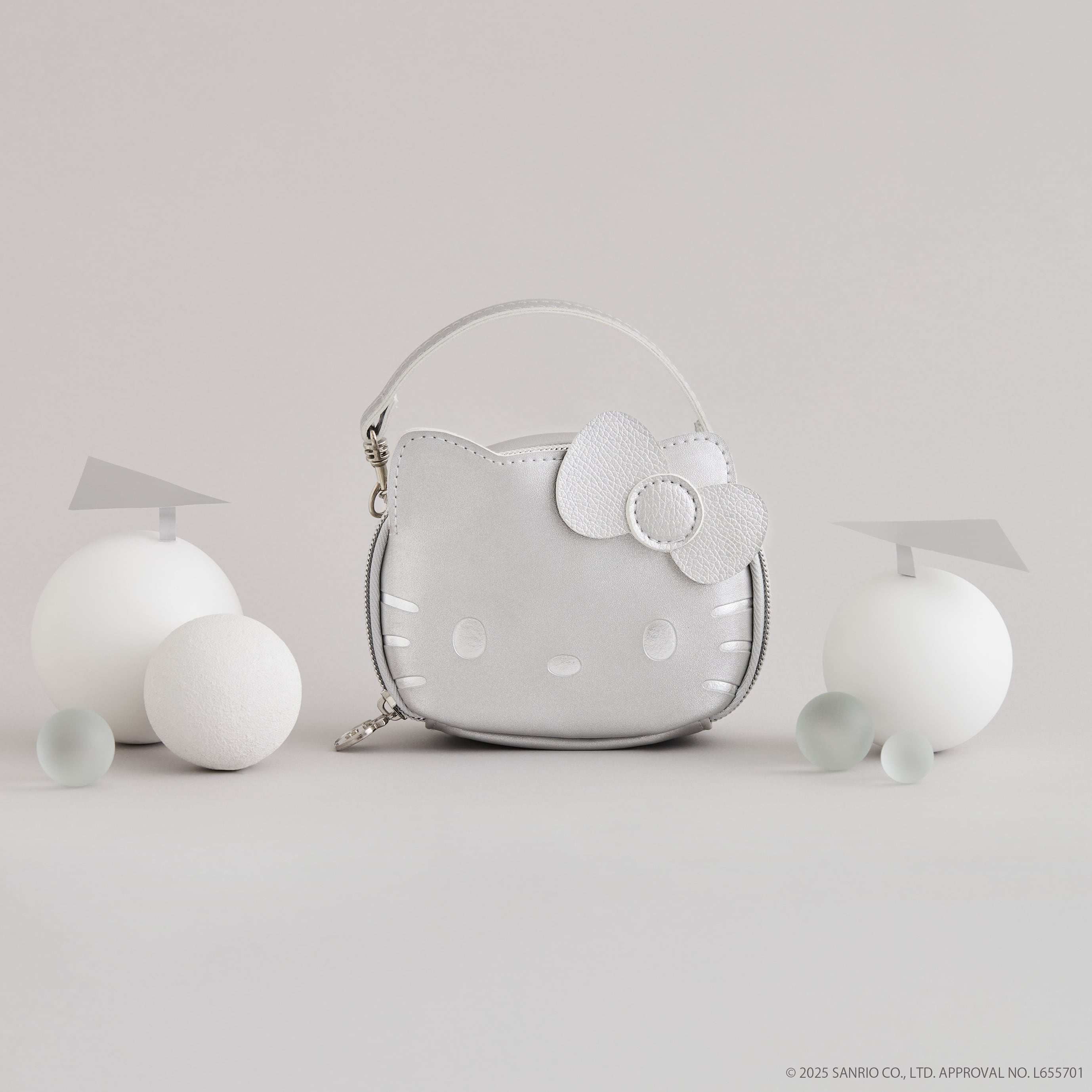 HELLO KITTY × BRILMY MINI ZUBORA COSME POUCH | BRILMY