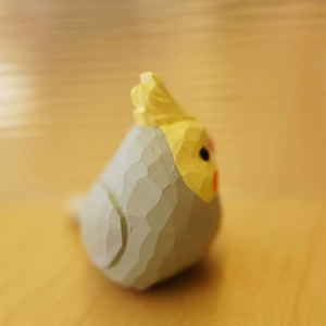 木彫り 小鳥 オカメインコ 置物 かわいい 癒し系 手作り風 卓上オブジェ デスク飾り インテリア雑貨 リビング 玄関 寝室 新婚祝い 結婚祝い ギフト プレゼント 商品画像6