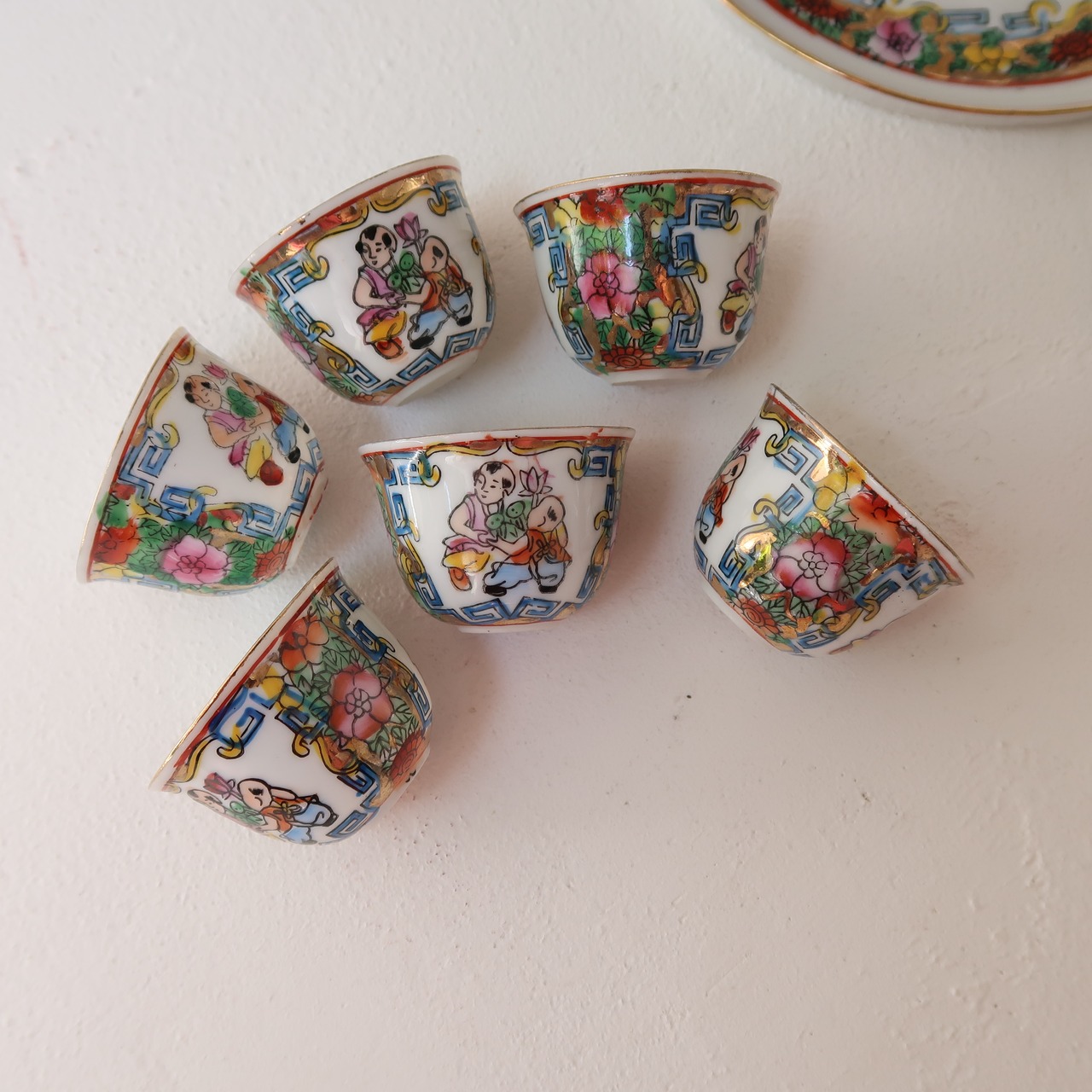 小さなティーパーティー