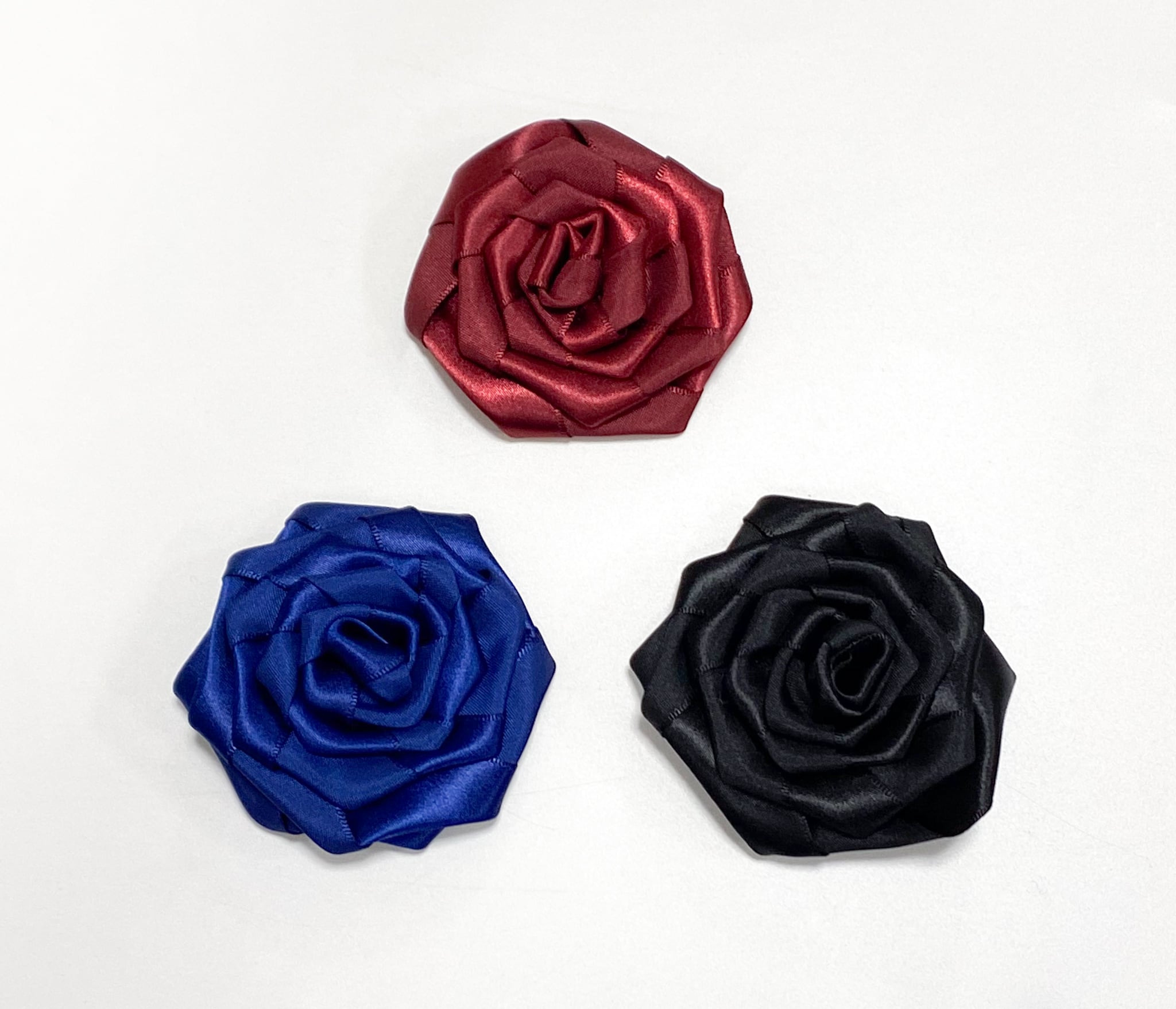 セントノエルローズコサージュ